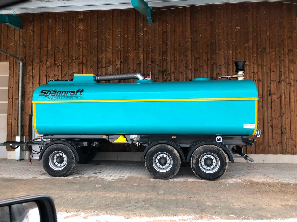 Tank für BDF Wechselbrücke Häckselwagen Güllefass in Osterberg