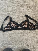 Bikini Oberteil Leo Print Gr. 42 eher 38 H&M Saarland - Völklingen Vorschau