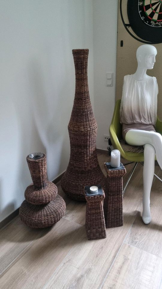 Korbvasen /Deko Vase Set inkl. 2 Kerzenständer in Pulheim