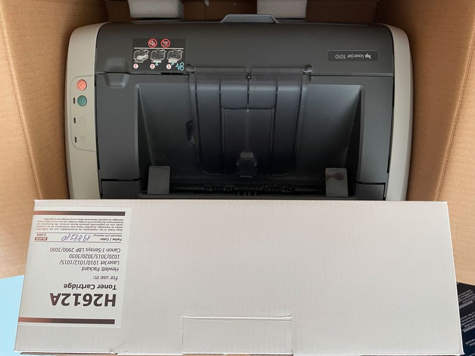HP Laserjet 1010 s/w Laserdrucker in Weinheim