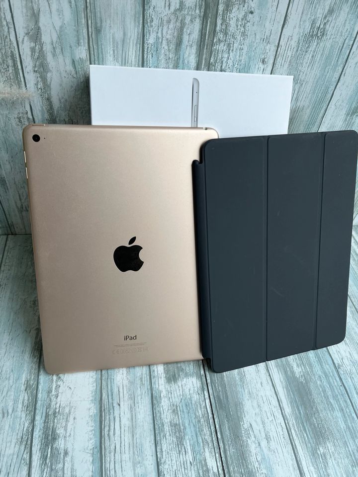 IPad Air 2 64GB schöner Zustand, Apple Smartcover, Akku 92%! in Neuhaus am Inn