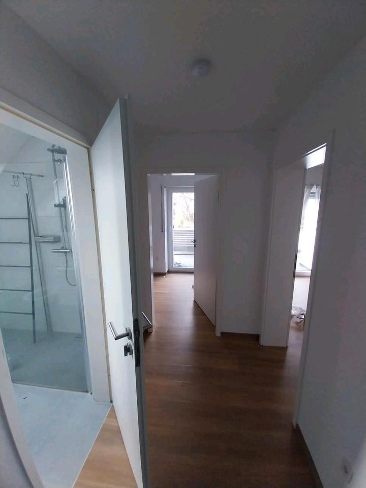 Großzügige 4-Zimmer Wohnung im 1. OG eines 3 Familienhauses in Illertissen