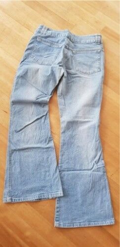 Damen Jeans Größe L  42 blau sehr modern und angenehm zu tragen in Viersen