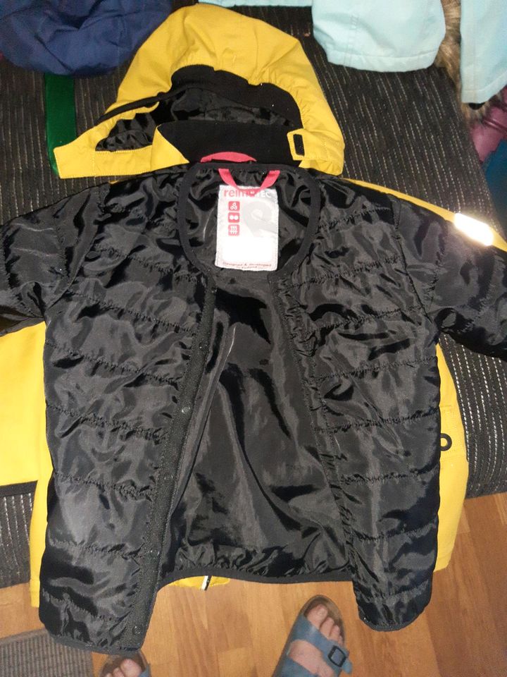 Kinderjacke von Reima mit Fütterung in Hamburg