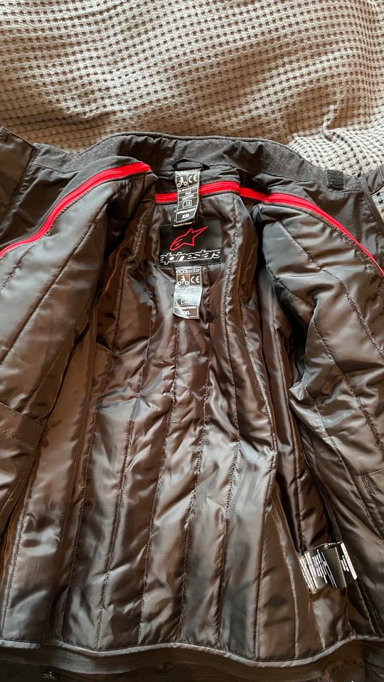 Motorradjacke Alpinestars XXL, neuwertig in Heppenheim (Bergstraße)