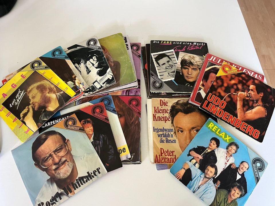 44 Single Schallplatten zu verschenken in Bayern Kempten Zu