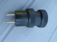 Ein alter Stecker Adapter, Reiseadapter, Netzadapter* Nordrhein-Westfalen - Kirchlengern Vorschau