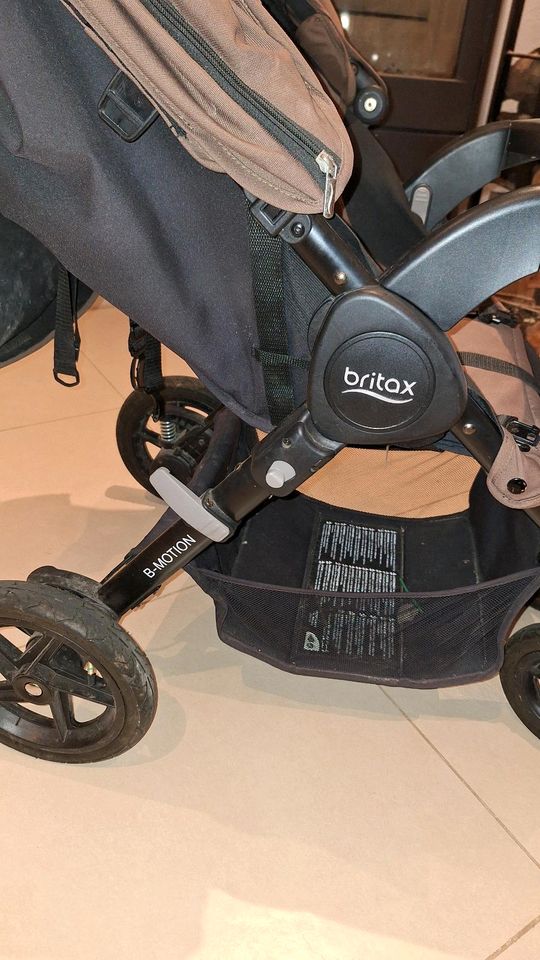 Britax B Motion Kinderbuggy in Donsieders