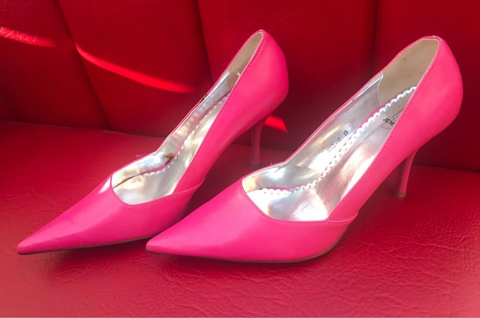 Jum Elles  tolle Leder Barbie Pumps in Pink 39 für  sexy Beine in Meine