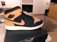 AIR JORDAN 1 MID SE (GS) EUR 40 UK 6 mit Karton Bayern - Dietmannsried Vorschau