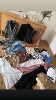 Damen 36 S Bekleidung hauptsächlich Zara Paket 30 Teile zusammen Bonn - Beuel Vorschau