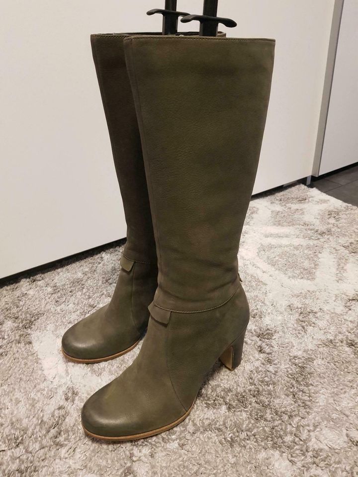 Ecco Leder Stiefel Gr.38 in Kakigrün in Dortmund