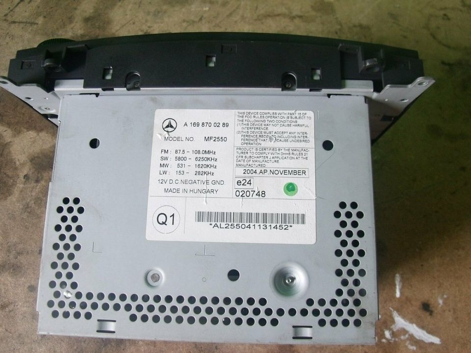 A1698700289 Autoradio Radio CD Mercedes W169 A-Klasse VFL in Gersthofen