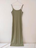 Bodycon Kleid von Pull & Bear, Gr. S, grün Hessen - Marburg Vorschau