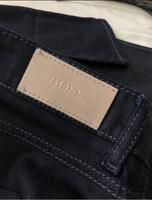 Neue HUGO BOSS Straight Jeans unisex 29/34 NP 140€ Bayern - Poing Vorschau
