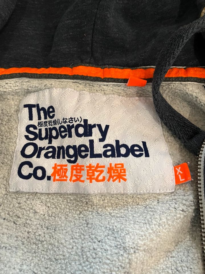 SuperDry Sweatshirt-Jacke Größe XL (L) in Duisburg