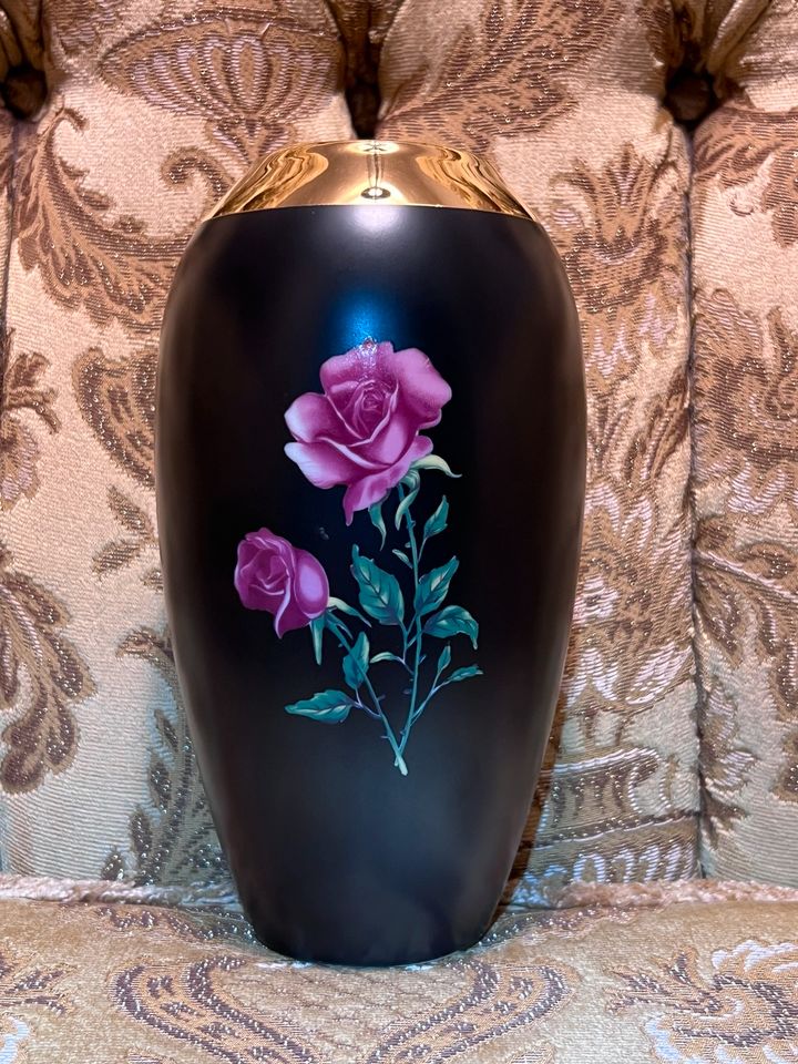 Bavaria Blumen Vase 24 K Gold Matt schwarz Gold mit Rosen Blume in Ramstein-Miesenbach