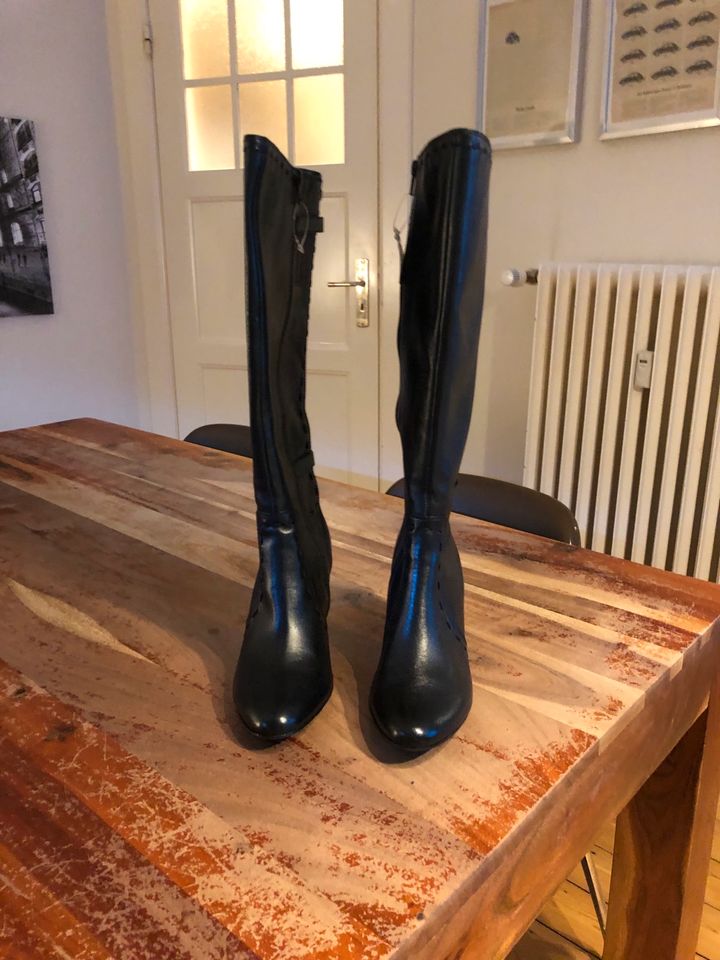 Lederstiefel, Stiefel, Stiefeletten, Gr.38, neu, Janet D, schwarz in Hamburg