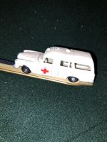 Matchbox Mercedes Krankenwagen Binz /8 Niedersachsen - Hanstedt Vorschau