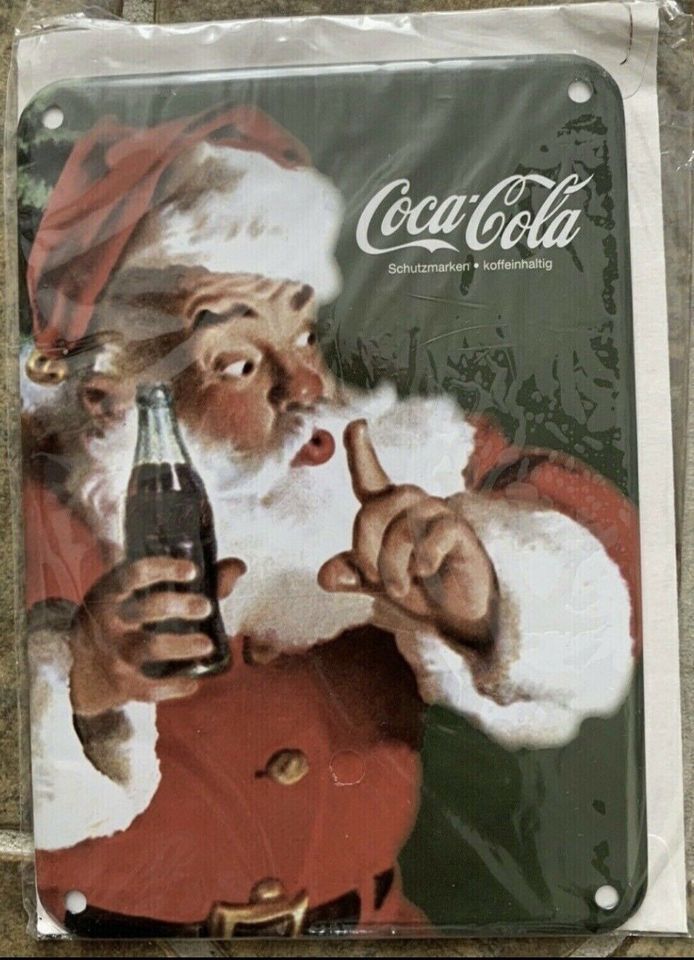 Coca-Cola Werbeschilder in Pfalzfeld