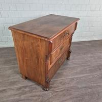 25727 Kommode Gründerzeit 1880 Nussbaum furniert Antik Niedersachsen - Nordhorn Vorschau
