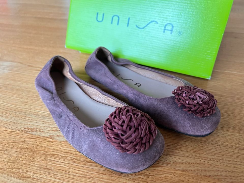 UNISA Ballerinas Gr.33 Kinder merlot Edel Hochzeit Weihnachten in Königsbrunn