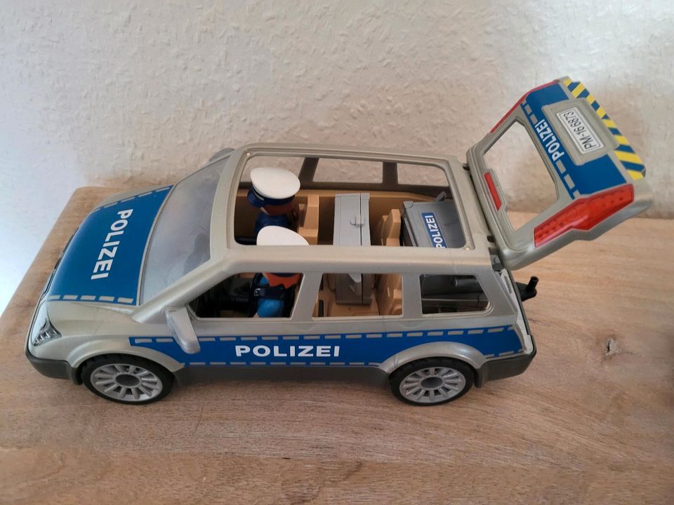 Playmobil Polizeistation mit Zubehör in Welver