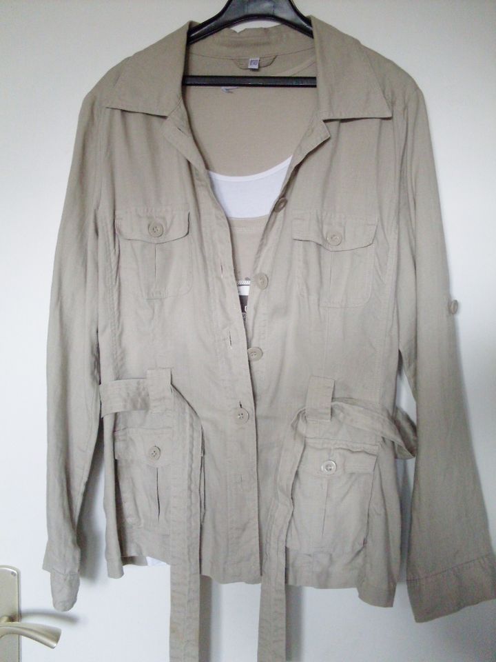 Leinenjacke Leinenbluse Leinen Safaristyl sand beige Gr. 40 42 in Norden