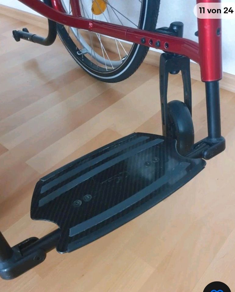 NEU KÜSCHALL AKTIVROLLSTUHL ULTRA LEICHT LIGHT 420 mm 42 cm ROT in Fellbach