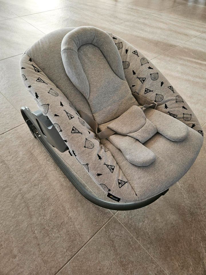 Hauck Alpha Bouncer Premium Neugeborenenaufsatz Babyschale in Berlin