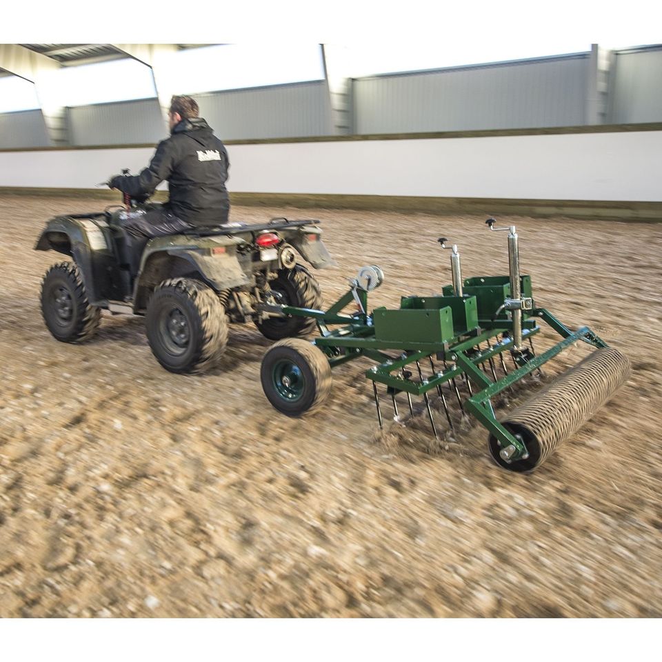 PADDOCK EGGE ATV QUAD Pferde 1,5 m Reitbahnplaner Reitplatzplan in Berlin