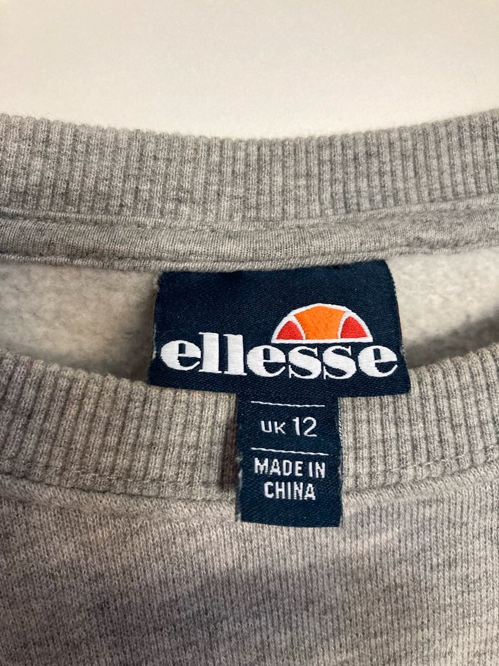 Sweatshirt von Ellesse Gr.L in Hürth