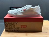 Levi’s Sneaker Malibu Beach S weiß NEU Gr. 40 Thüringen - Nordhausen Vorschau