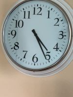 Große Uhr  zum Beispiel für die Küche. Ca 65 cm Durchmesser Niedersachsen - Altenau Vorschau