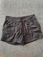 H&M super bequeme Stoff-Shorts Gr. 38 Nordrhein-Westfalen - Bergisch Gladbach Vorschau