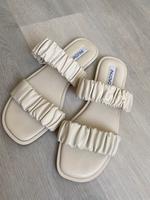 Sandalen Größe 41 Marke Inuovo Farbe Beige kaum getragen Hessen - Dreieich Vorschau