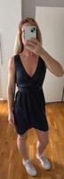 H&M Kleid wickeloptik dunkelgrau Gr. XS/34 Sachsen-Anhalt - Barleben Vorschau