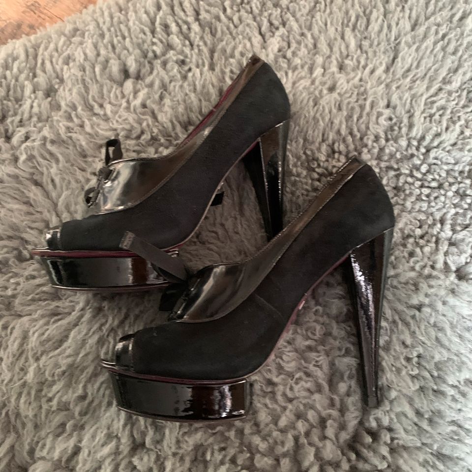 4x High Heels Gebraucht Gr. 36-38 Zara, Buffalo & Primark in Berlin