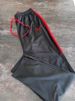 2 Jogginghosen XL Nike Sachsen-Anhalt - Magdeburg Vorschau