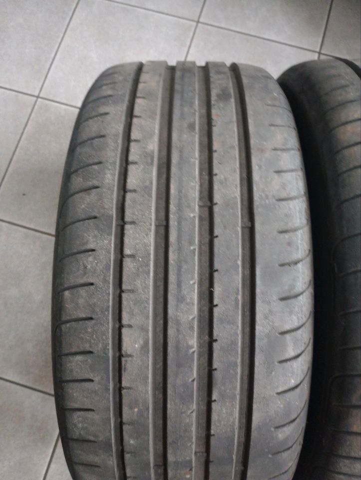 2 Sommerreifen 6mm Goodyear 225 45 17 94Y in Freital