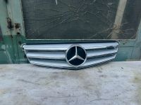 Mercedes Benz W204 C-Klasse Grill Gebraucht Original Teil!! Berlin - Reinickendorf Vorschau