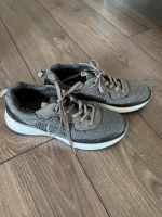 SOCCX Sneaker dunkelgrau metallic Größe 39 Niedersachsen - Kirchlinteln Vorschau