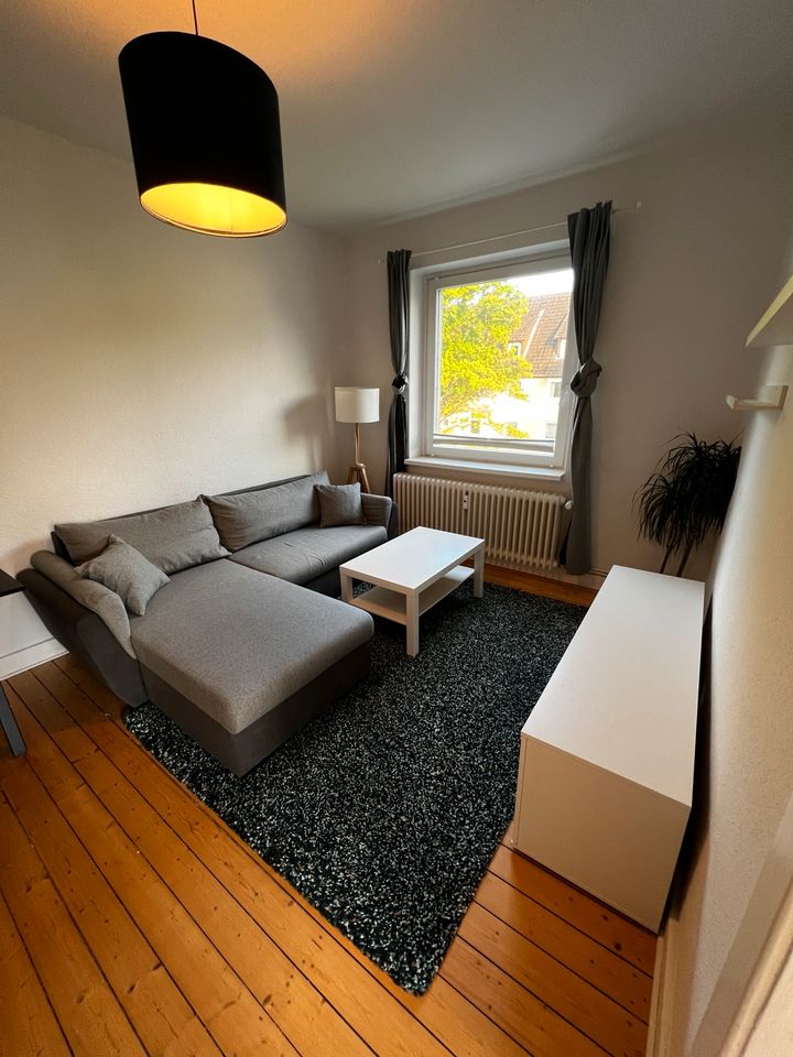 Charmante teilmöblierte 2-Zimmer Wohnung mit Küche (Abschlag!) in Braunschweig
