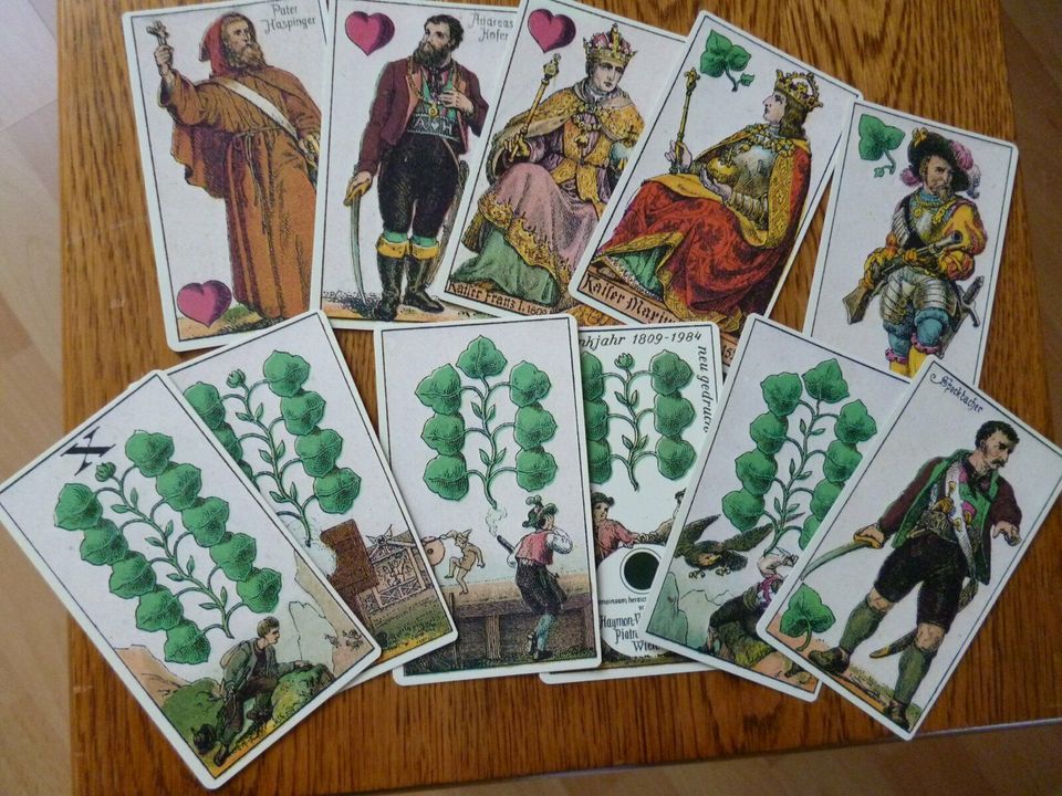 Piatnik Tiroler Spielkarten mit historischen Motiven in Alpenrod