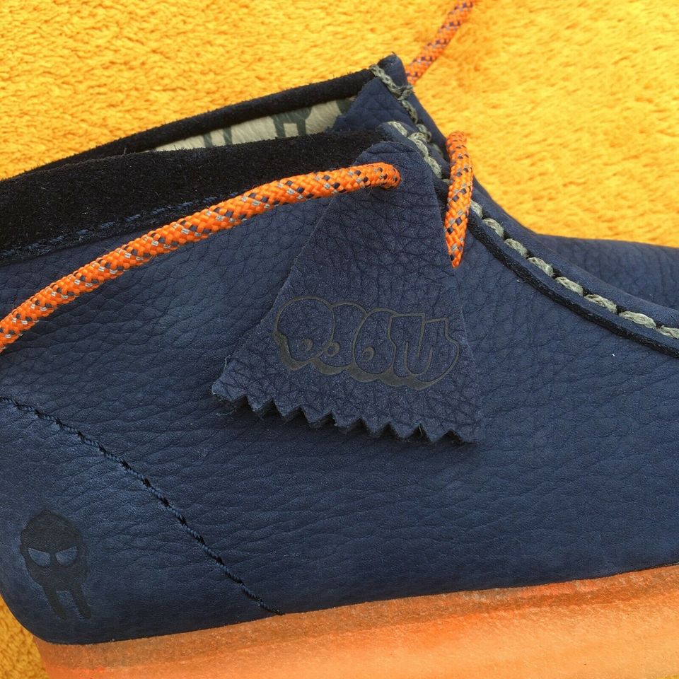 Clarks x MF Doom Wallabee Boot 'Navy Multi Leather' in Vohburg an der Donau