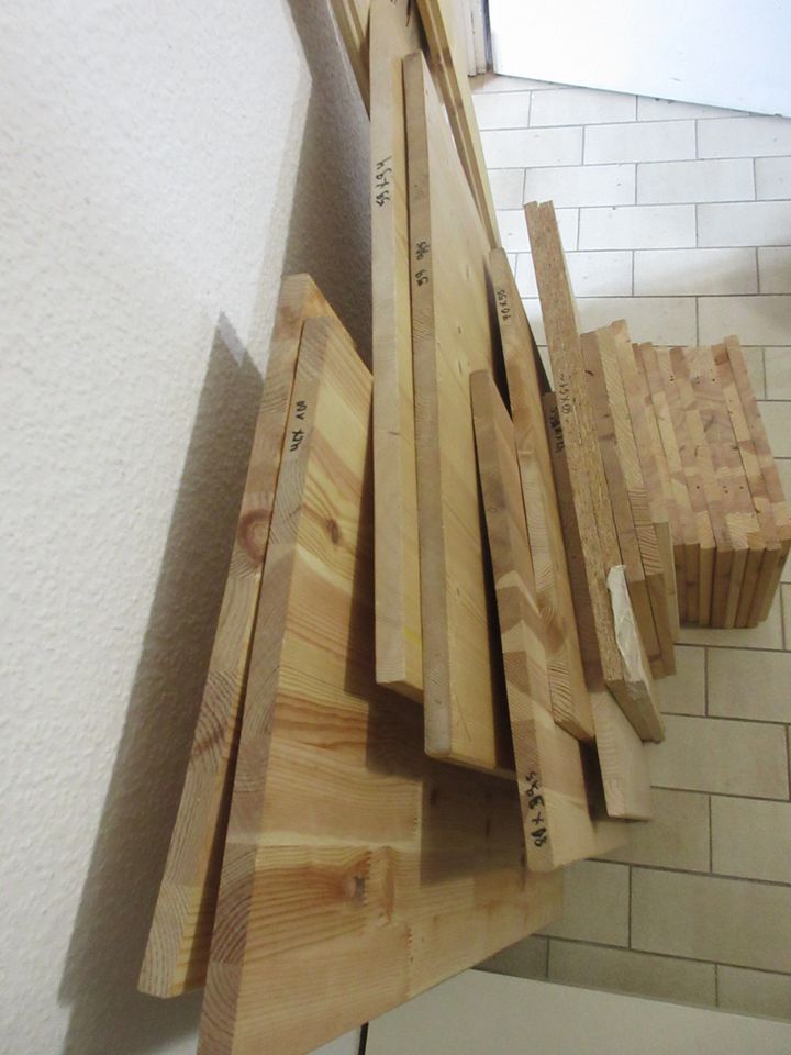 XXL Posten Leimholz-Platten 18mm KieferHolz natur Holzbau in Berlin