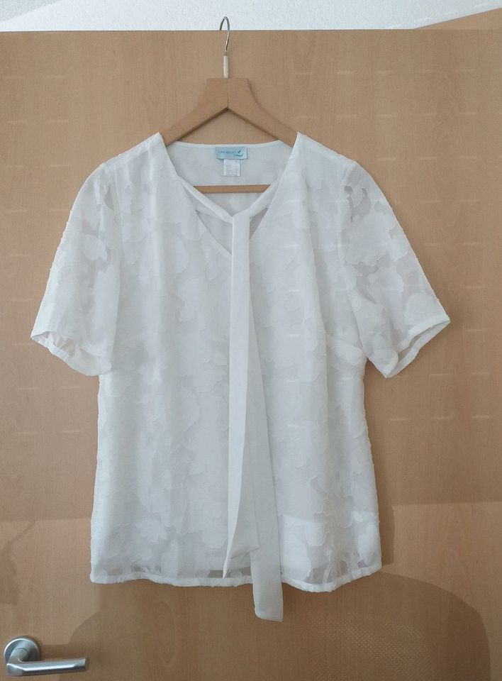 Shirt, Bluse, weiß, festlich, Creation L, Gr. 40/42 (s. Maße) in Engen