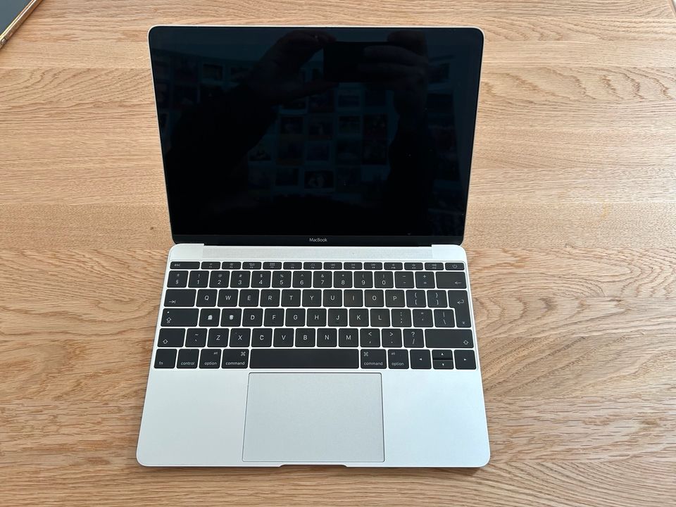 MacBook Retina, 12-Inch, early 2016 in München