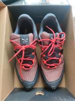 Salewa Trekkingschuhe gr.39 neu Saarland - Weiskirchen Vorschau