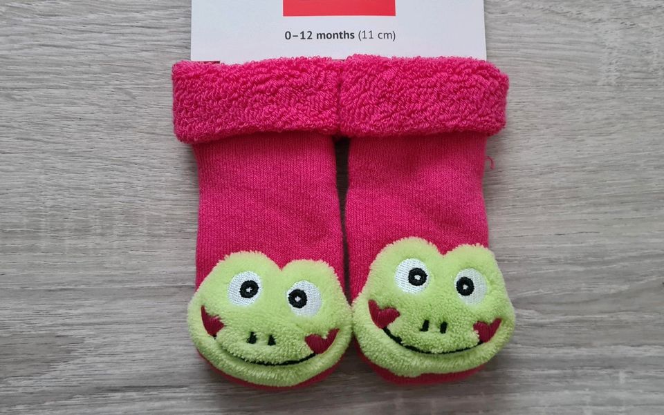 ‼️Socken Babysocken Rasselsocken  Gr. 21 // 11 cm in Böblingen